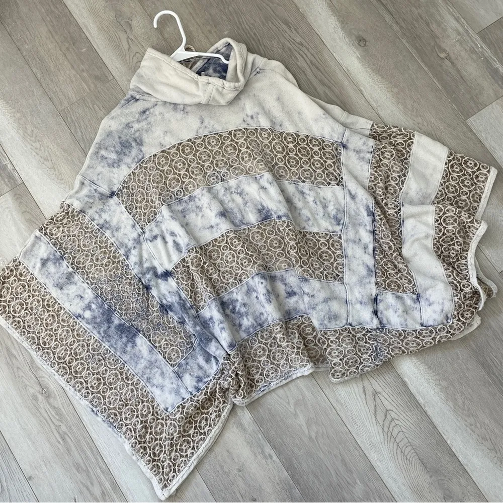 Free People Poncho Sweater tie dye lace womens Tan White (xsmall) boho hippie 70 - Image 4