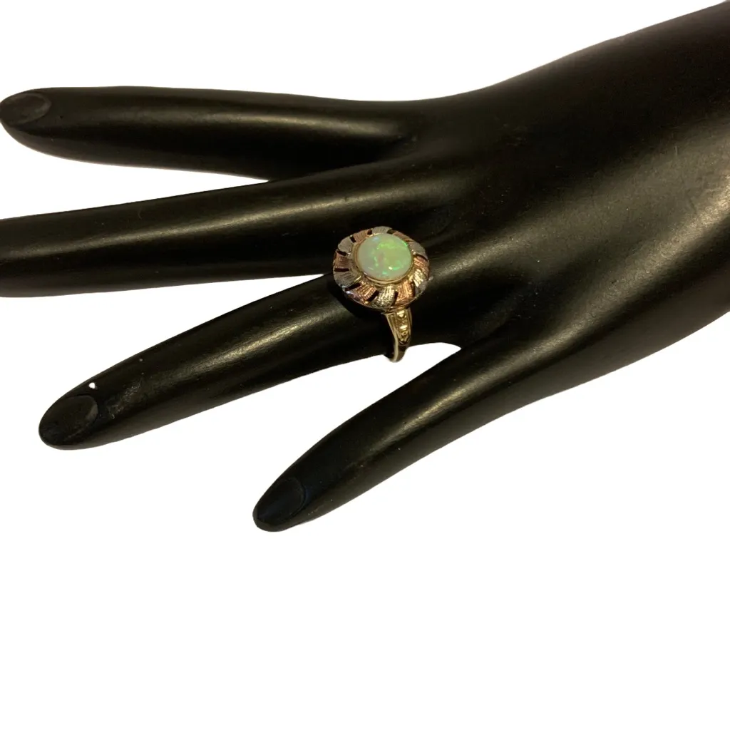 10K SOLID TRI COLOR GOLD ROUND CABOCHON OPAL RING (5) Multiple - Image 2