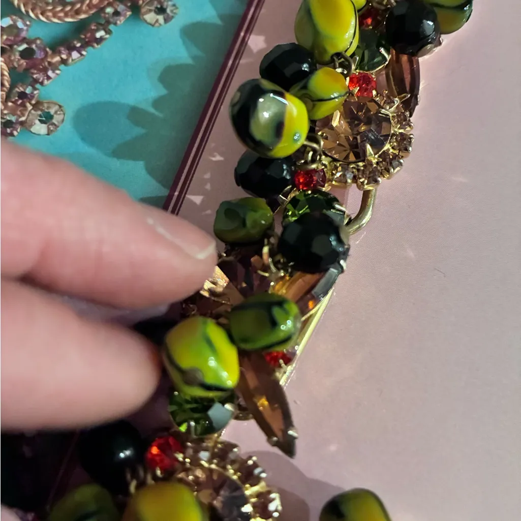 Juliana D & E Carmen Miranda book piece nugget bead bracelet Gold - Image 11