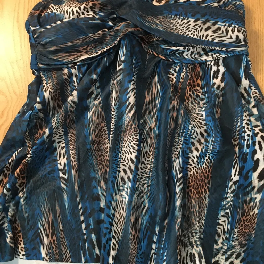 New Women’s Tankini Animal Leopard 🐆 Print Swimsuit Top Blue Black Size Medium - Image 5