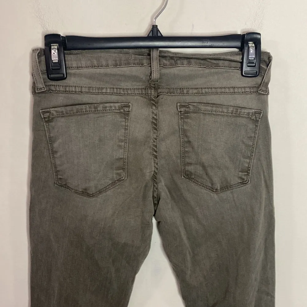 Flying Monkey Low Rise Skinny Stretch Distressed Jeans in vintage olive size 25 - Image 5