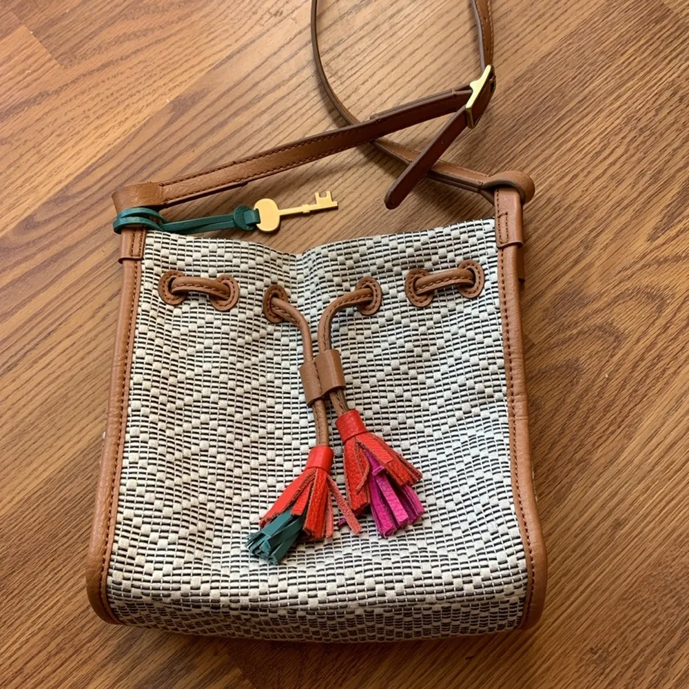 Fossil Bag Purse Handbag Sling Medium Sized Magnetic Clip Multi Colored Boho - Image 3