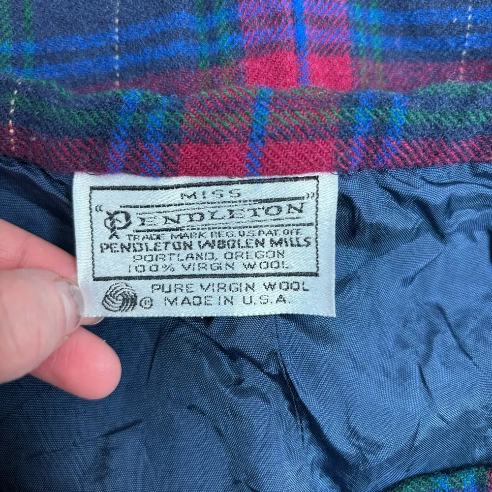 Pendleton vintage plaid Skirt pure Wool navy red blue 26 waist Flaw- liner - Image 5