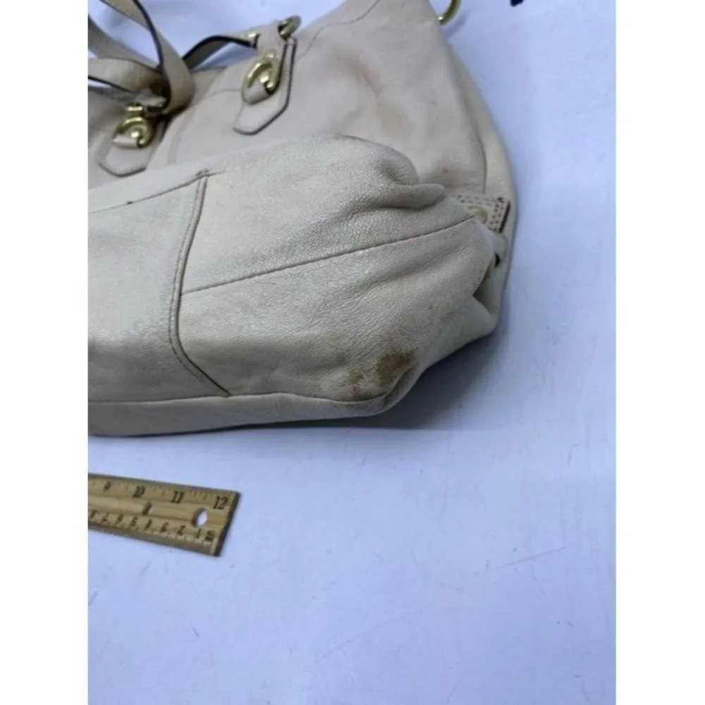 Coach Xl White Leather Shoulder Bag - Image 4