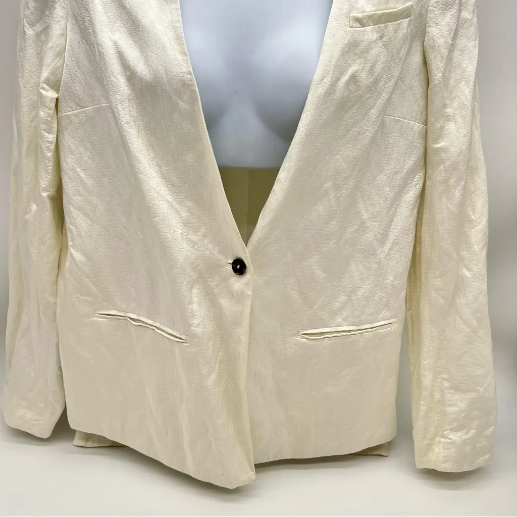 Elizabeth and James Cream Blazer - Image 3