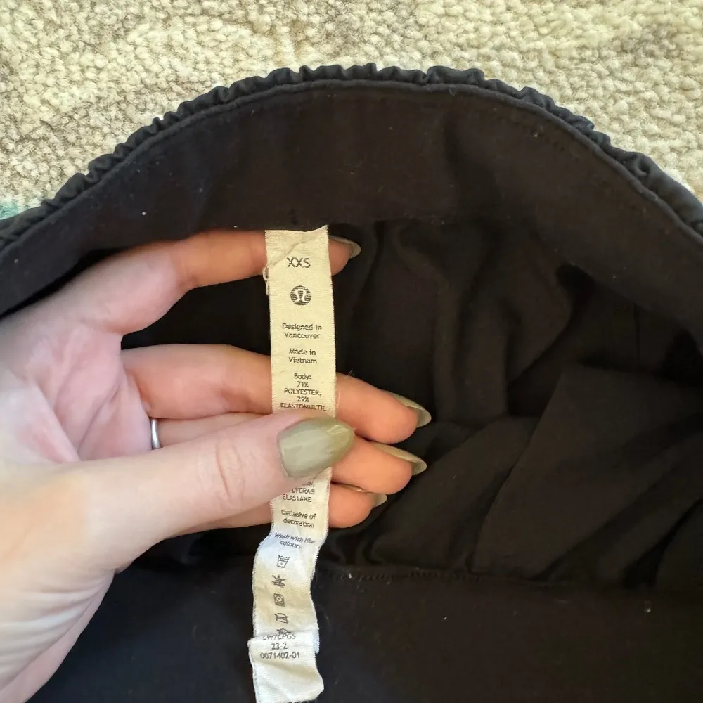 Lululemon Cinchable Waist High-Rise Woven Short 3.5" - Image 3