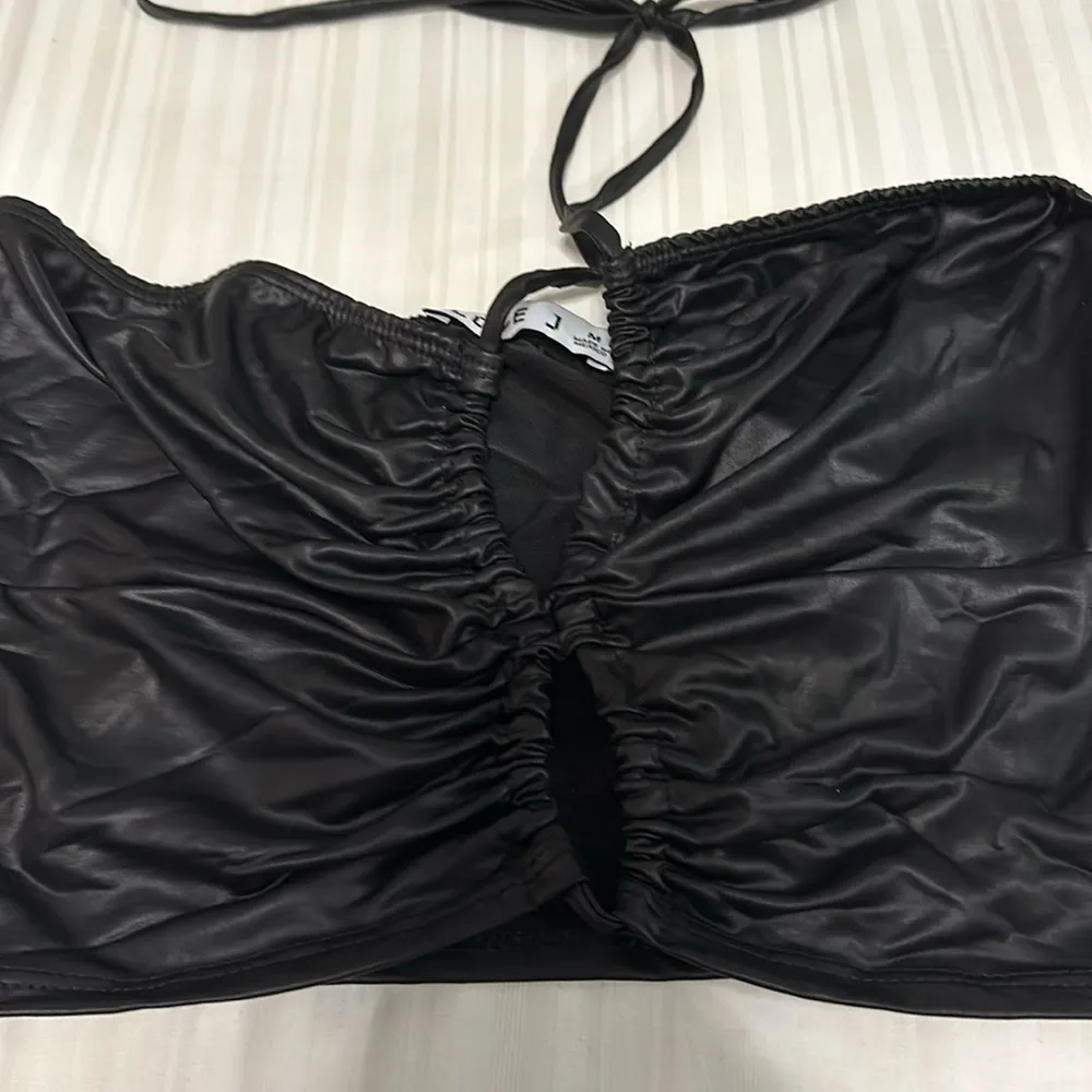 Tie around neck faux leather top Black Size M - Image 2