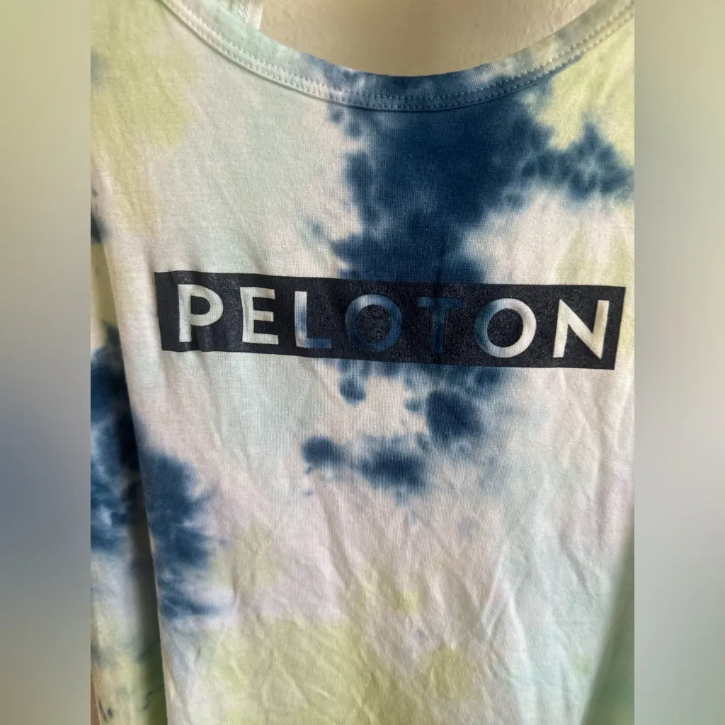 Peloton Blue and Green Tank Top - Image 4