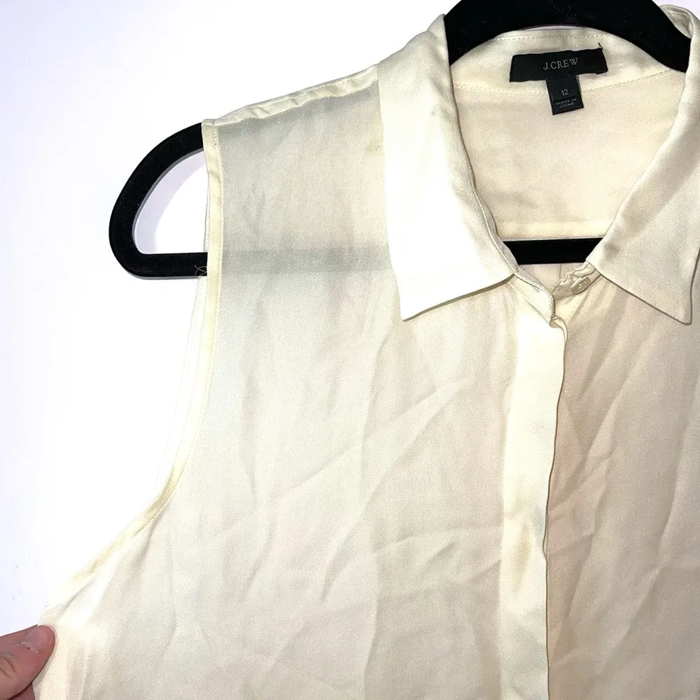 Cream Silk Button Front Sheer Sleeveless Blouse - Image 5