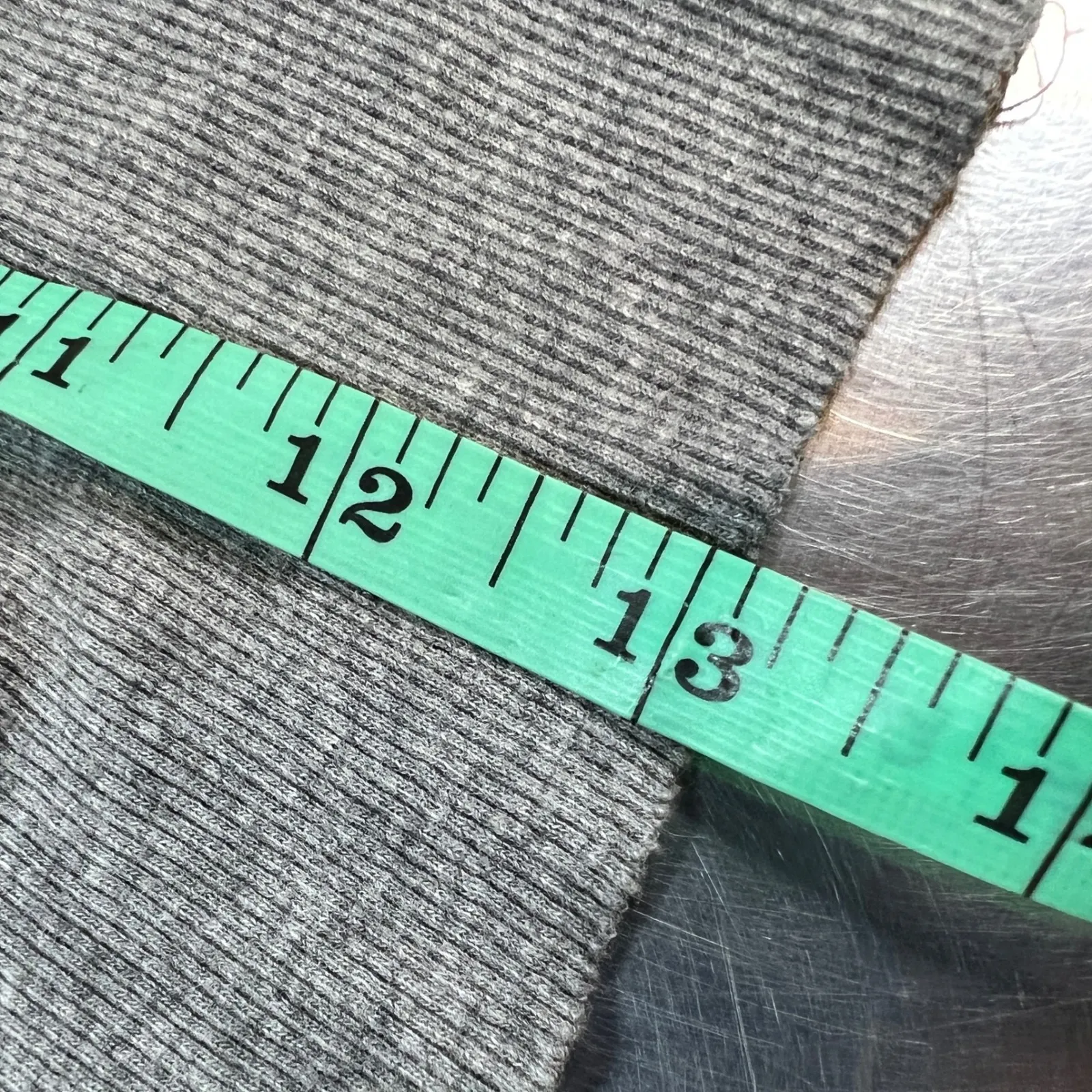 Hollister Ribbed Lace Trim Cami Crop Top Gray Spaghetti Strap Tank Top Small Y2K - Image 5