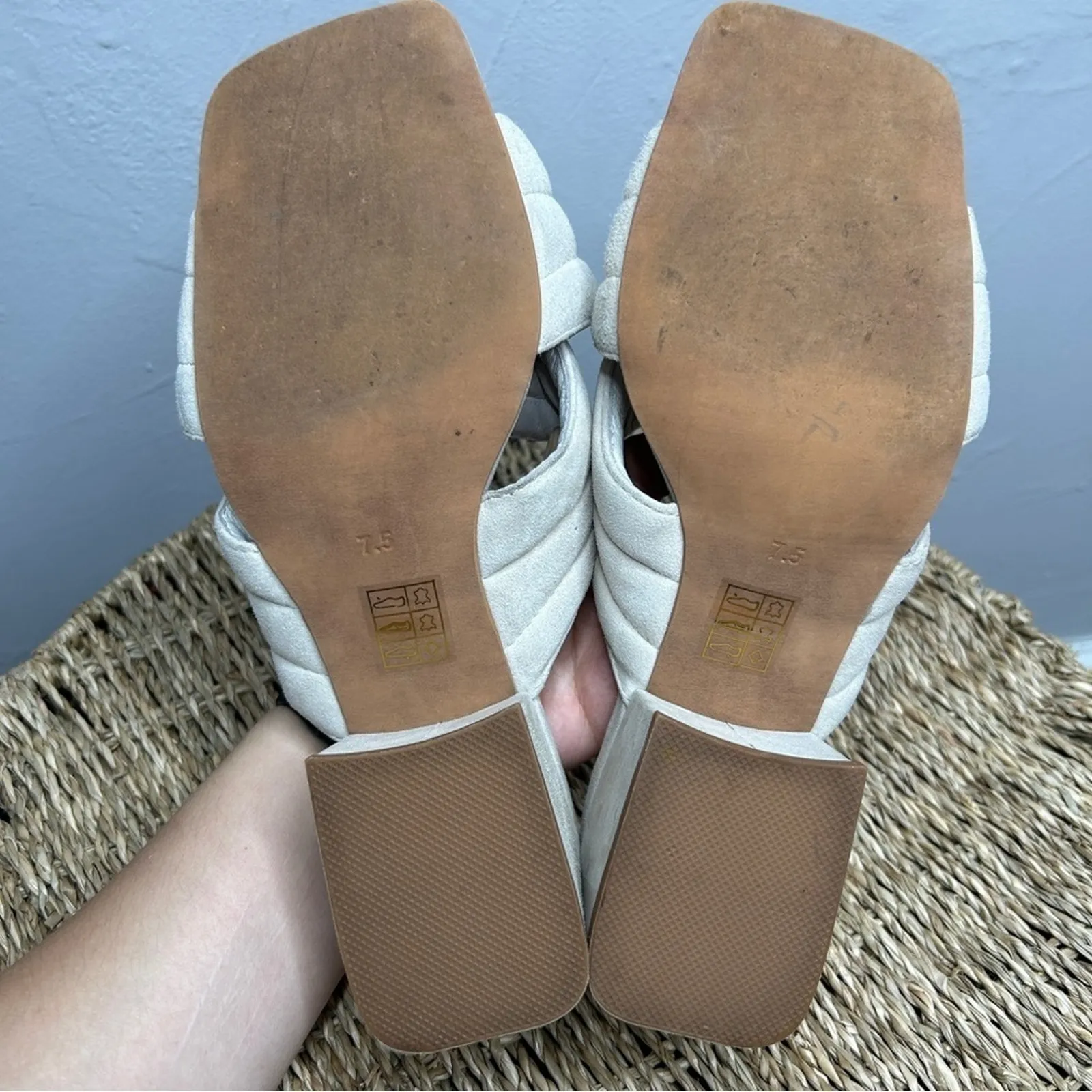 JEFFREY CAMPBELL Heeled Mules Womens Size 7.5 Cream Suede Slip On Square Neutral - Image 9