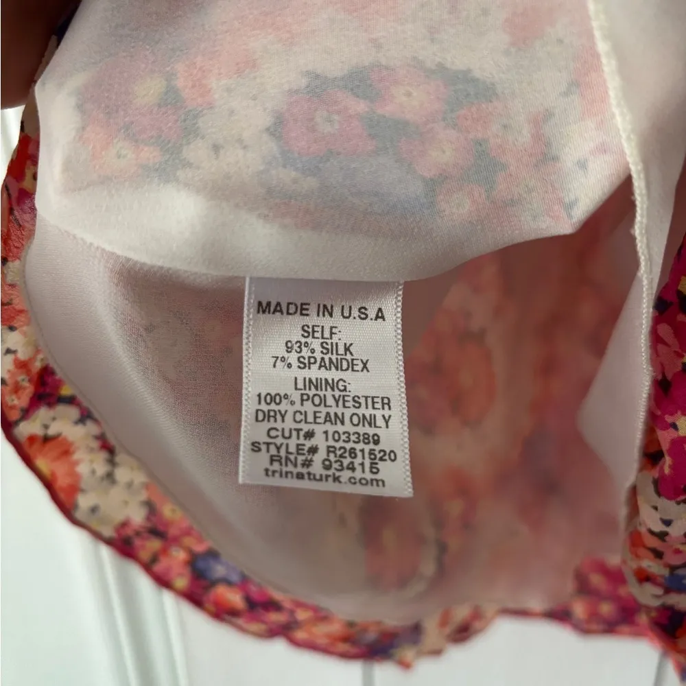 Trina Turk 100% Silk Floral Prink Skirt Size 10 - Image 6