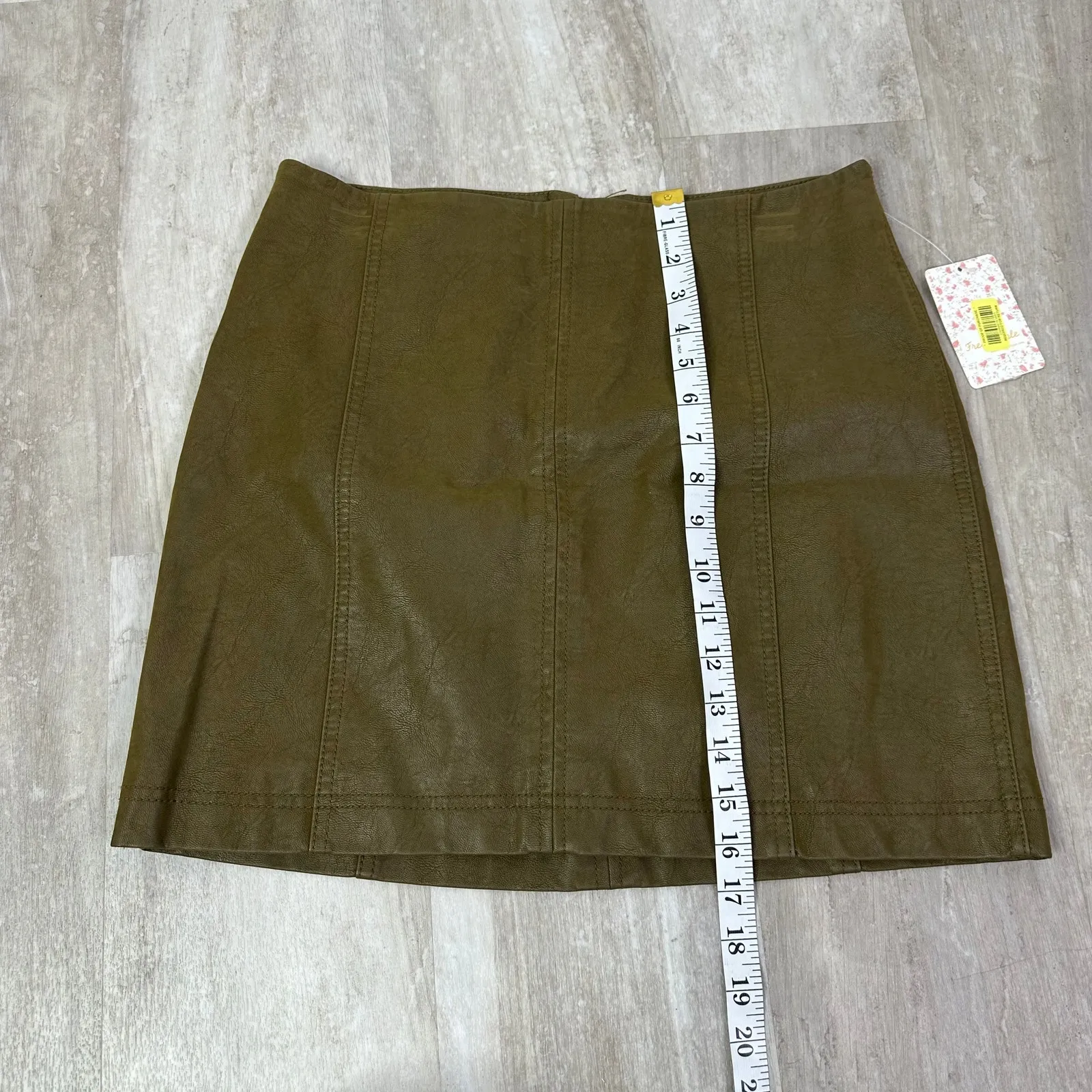 NEW Free People Faux Leather Mini Skirt Size 10 - Image 7