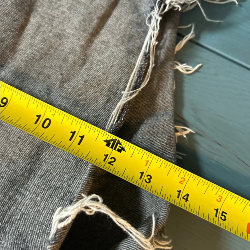 Levi's Black Jean Shorts High-Waisted Distressed | 31W - Image 10