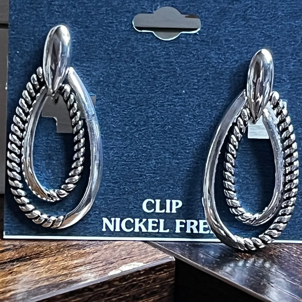 Sensitive Ears Dangle Double Teardrop Earrings Silver - Image 2