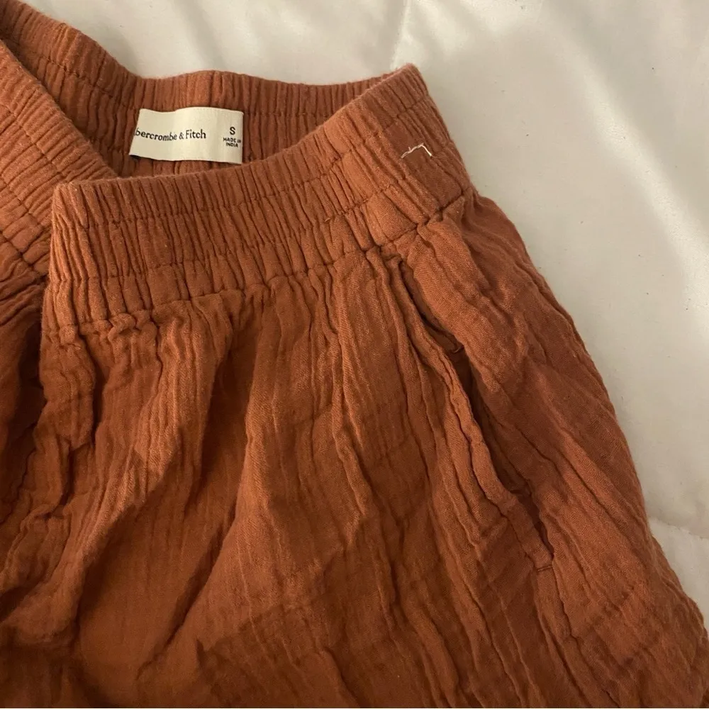 Abercrombie & Fitch Gauze Shorts - Image 3