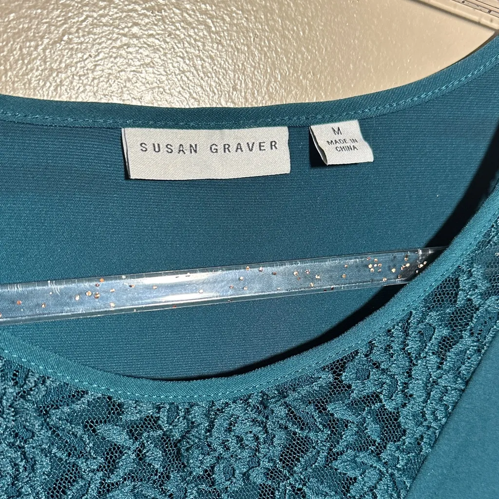 Susan Graver Medium Lace Detailed Sleeveless Top - Image 2