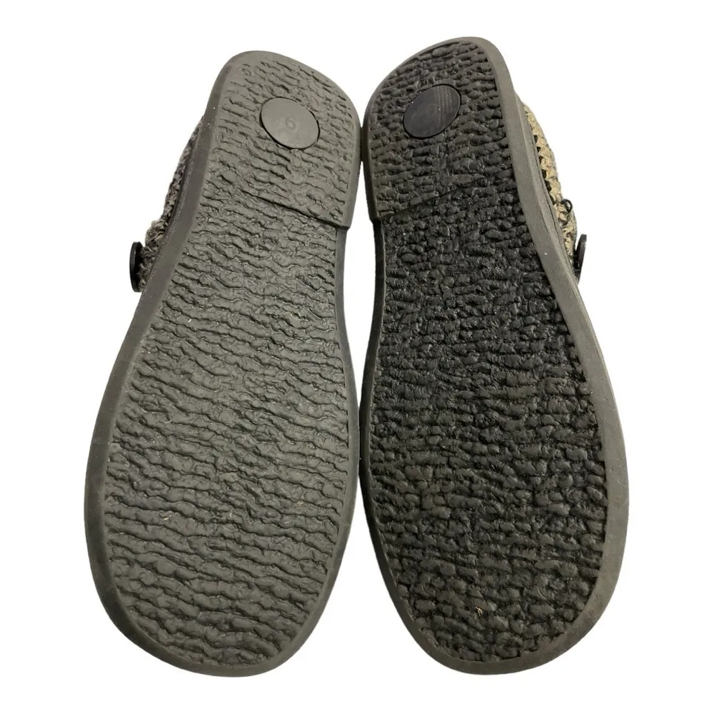 Clarks Black Leather Winter Shoes Women's 9M Knit Collar Slip On Round Toe - Image 9