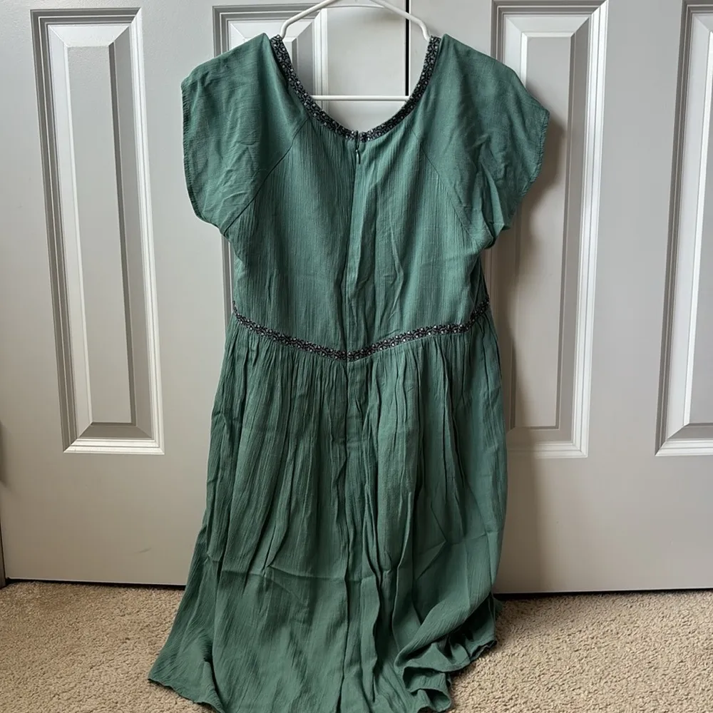 Green Dress - Image 3