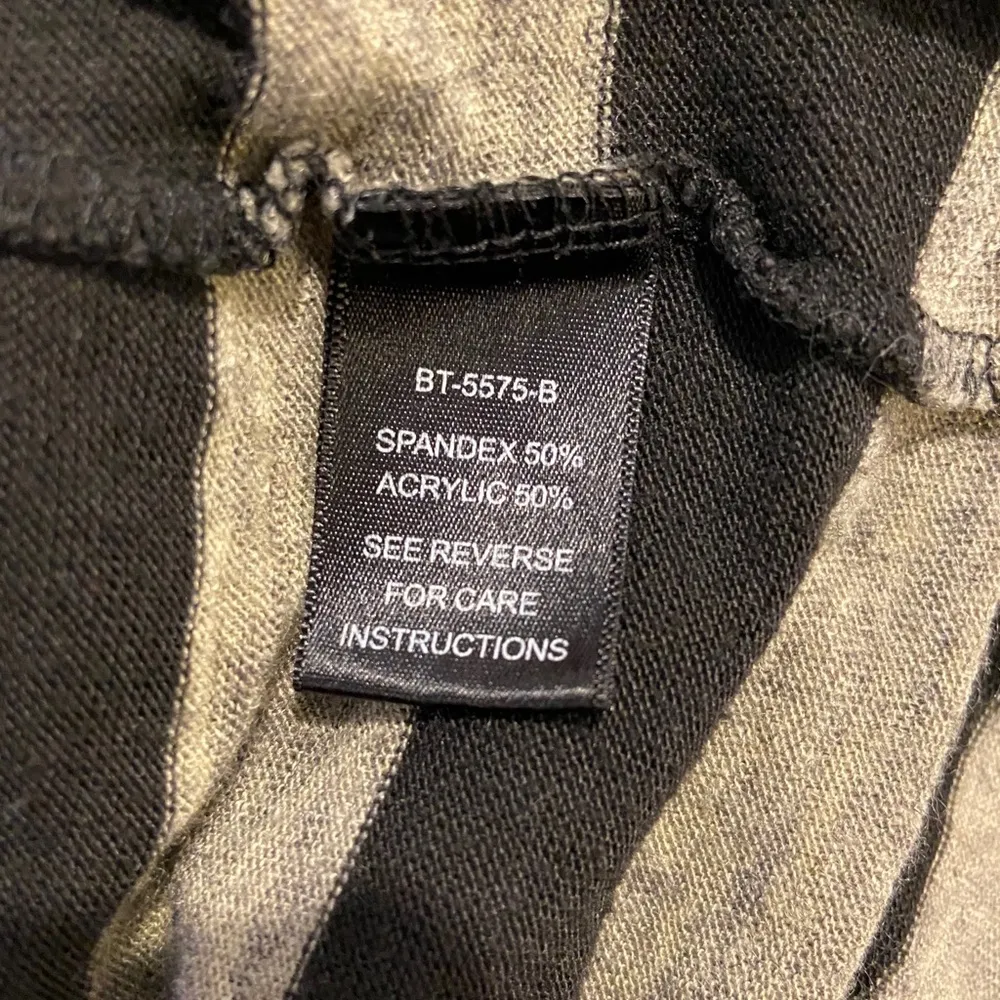 Ark & Co Cozy Lagenlook Grey & Black Stripe Faux Wrap Drape Front Size Small. - Image 5