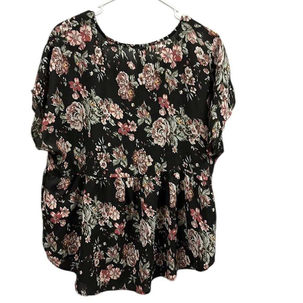 Live 4 Truth Black Floral Print Babydoll Blouse Short Sleeve Womens Large - Image 8