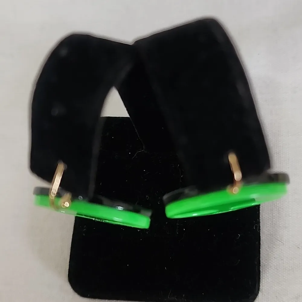 Resin Green with Black Alien Face Earrings - Image 5