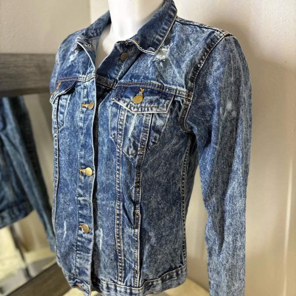 Blue and Gold Jean Jacket with Fitted Silhouette Size L - Image 14