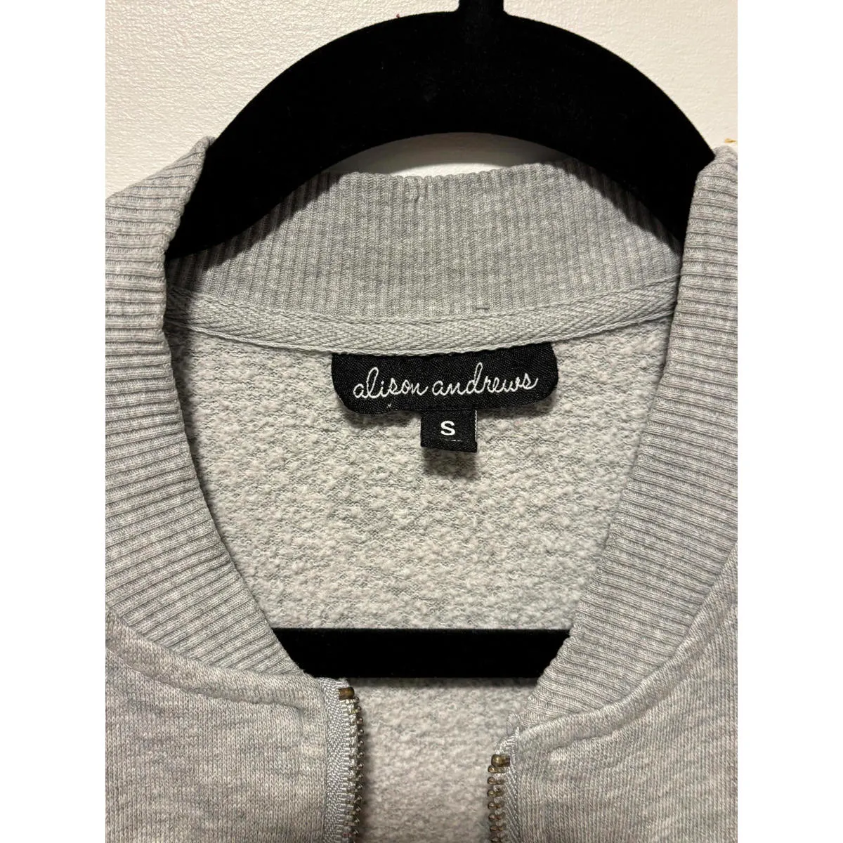 Alison Andrews Women's Light Gray Zip-Up Bomber Jacket SizeS - Image 3