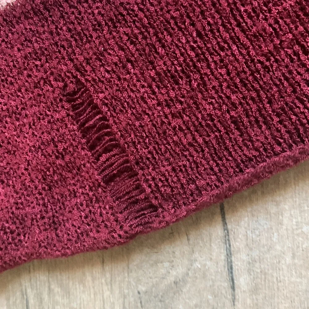 Blush  striped cold shoulder sweater - Image 4