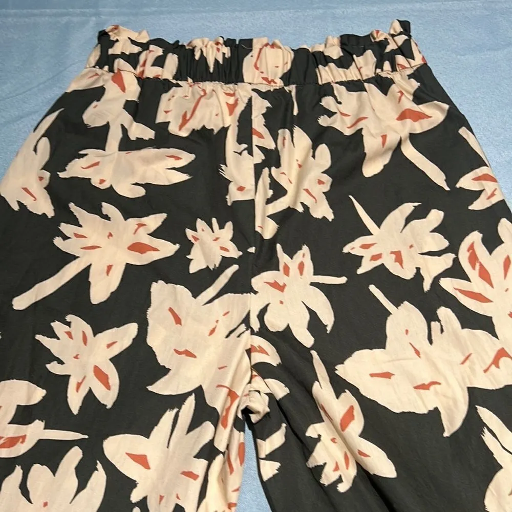 NWT ZARA MULTICOLOR HIGH WAIST FLORAL PRINTED BALLOON PANTS C21 - Image 8
