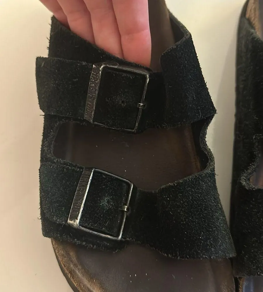 Birkenstock Arizona women’s sandal. Black and Suade straps. Size 38 - Image 4