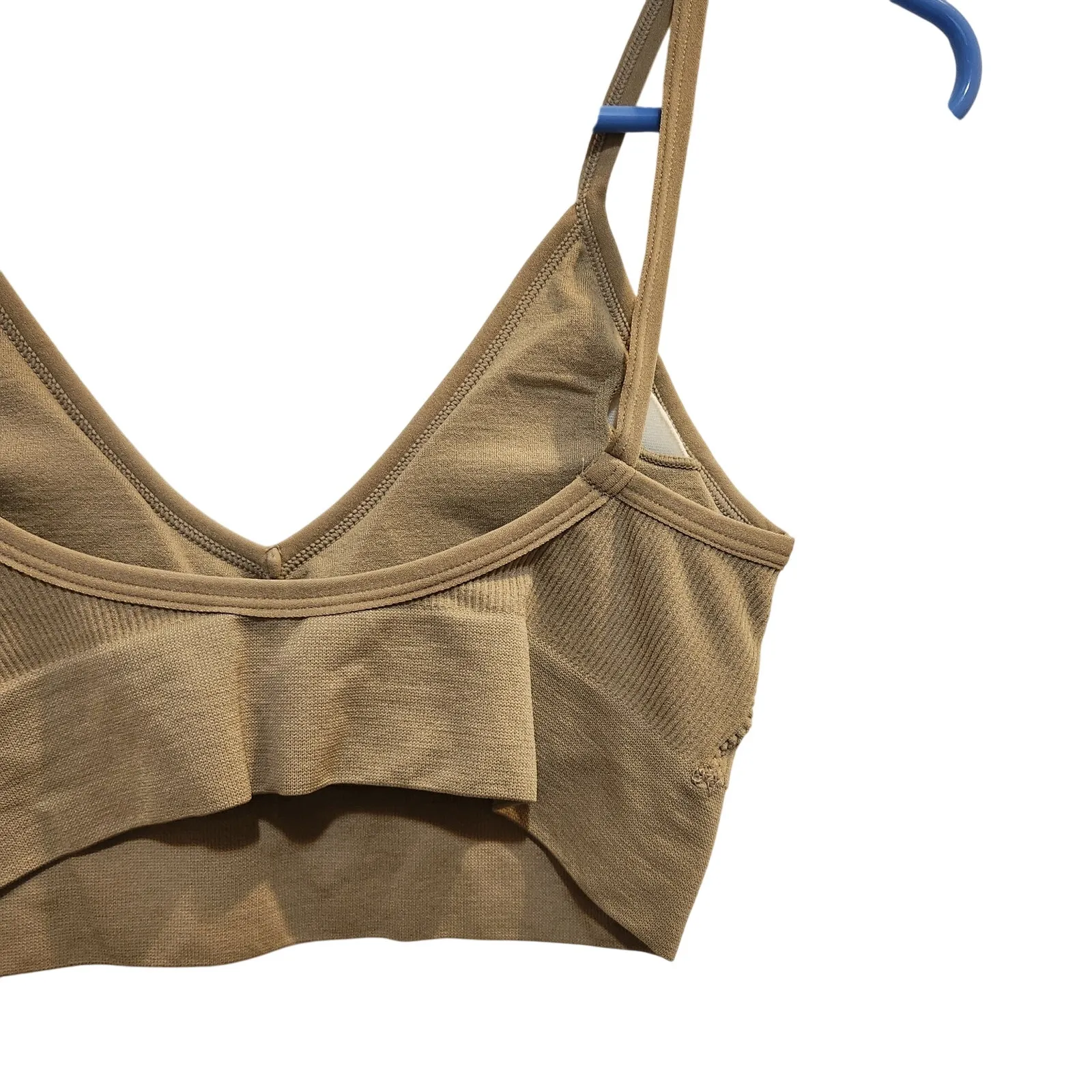 Seamless V - Image 3