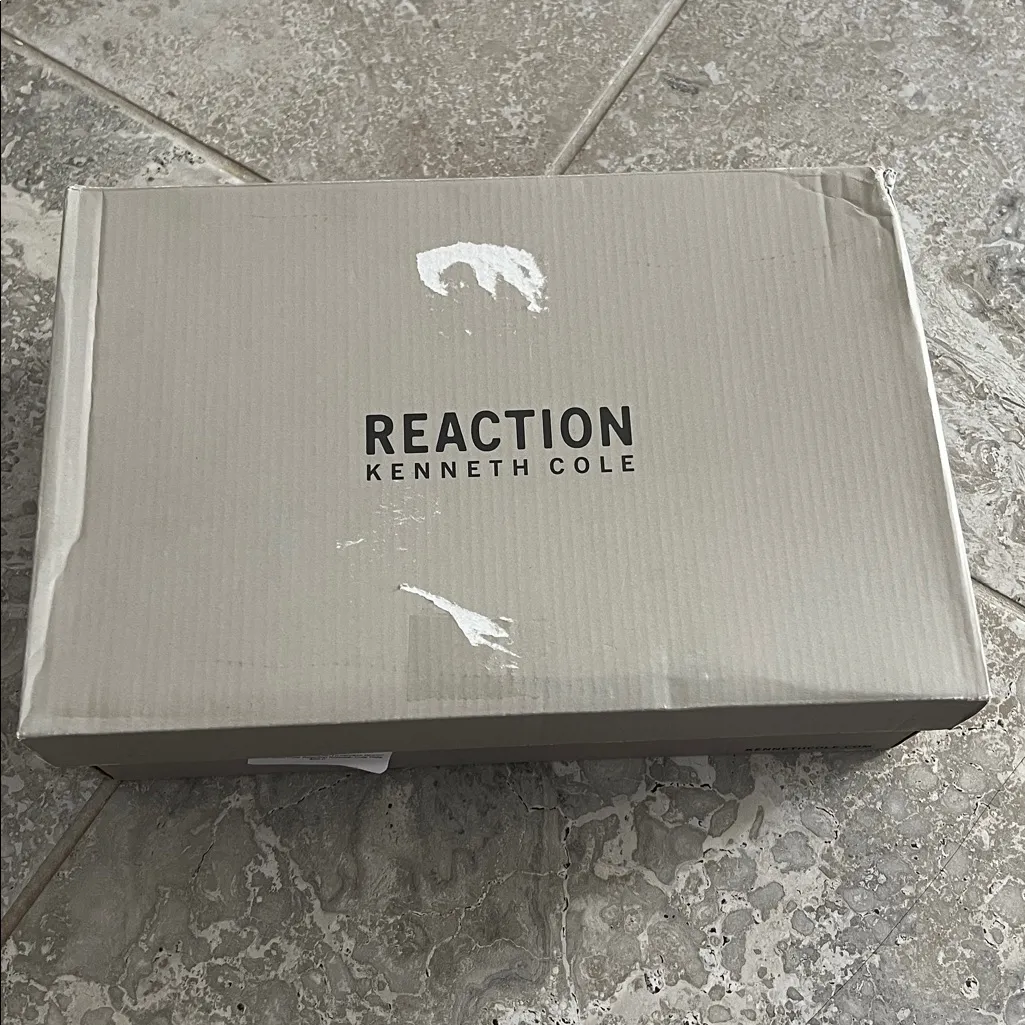 Kenneth Cole Reaction Kuerq EZ Mary Jane Sneakers in Black Knit, Size 5 - Image 12