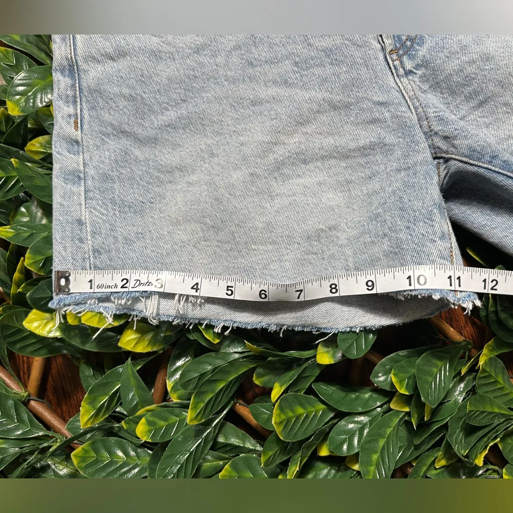 Aritzia DENIM FORUM The Ex-BF Hi Mid-Thigh Denim Short Size 27 - Image 11