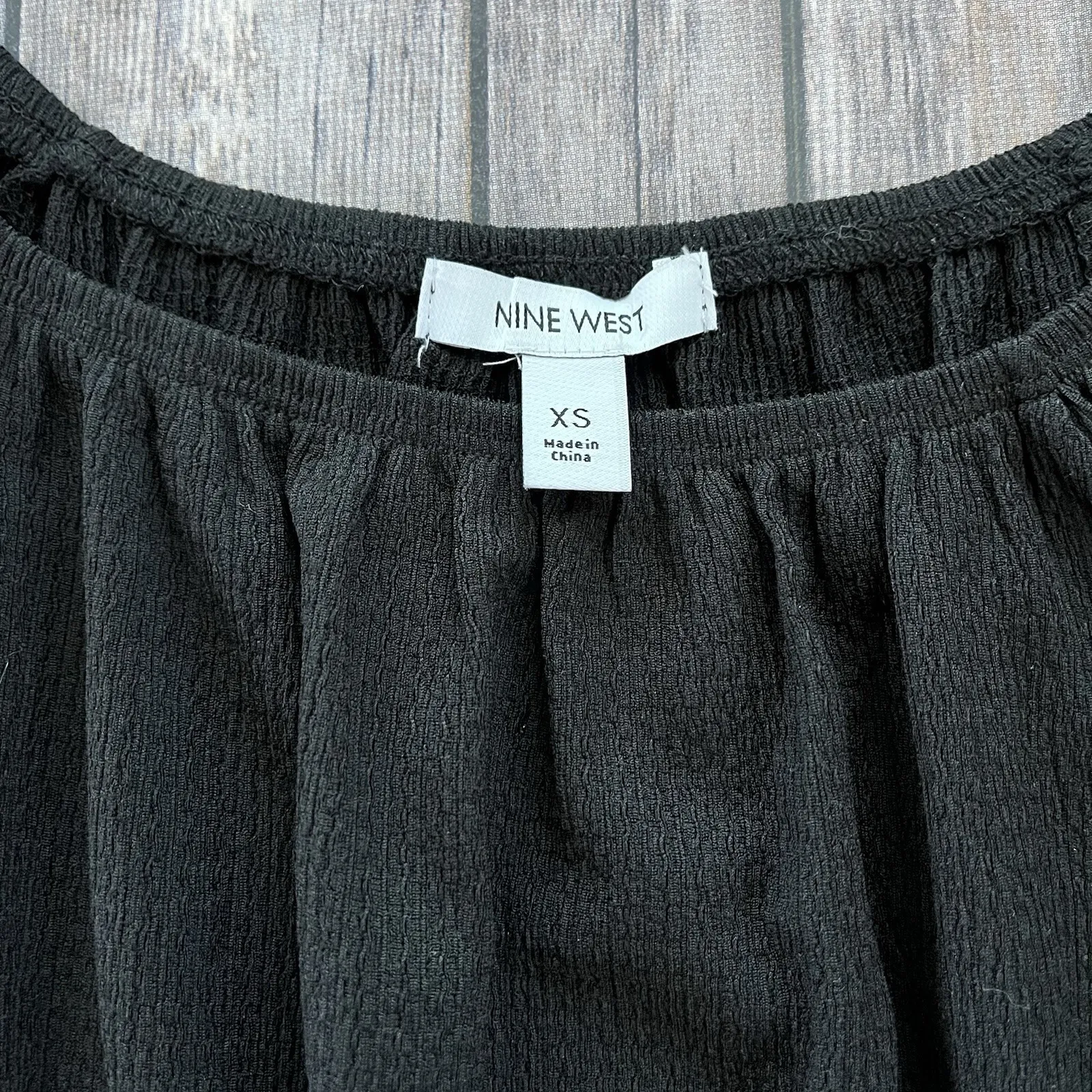 New Nine West Top Women XS 0 2 Puff‎ Balloon Short Sleeve Peplum Casual Pullover - Image 2