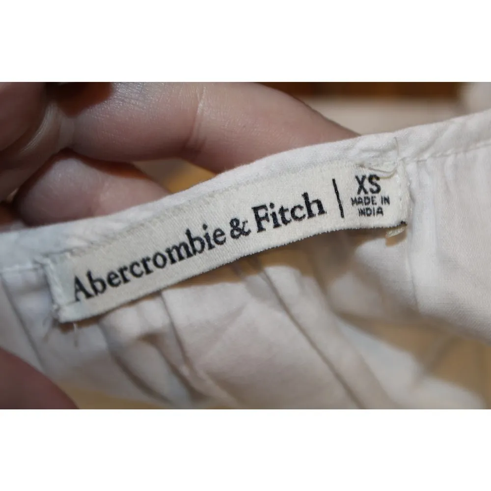 Abercrombie & Fitch White Cotton Knit Crochet Short Sleeve Blouse Top Size XS - Image 3