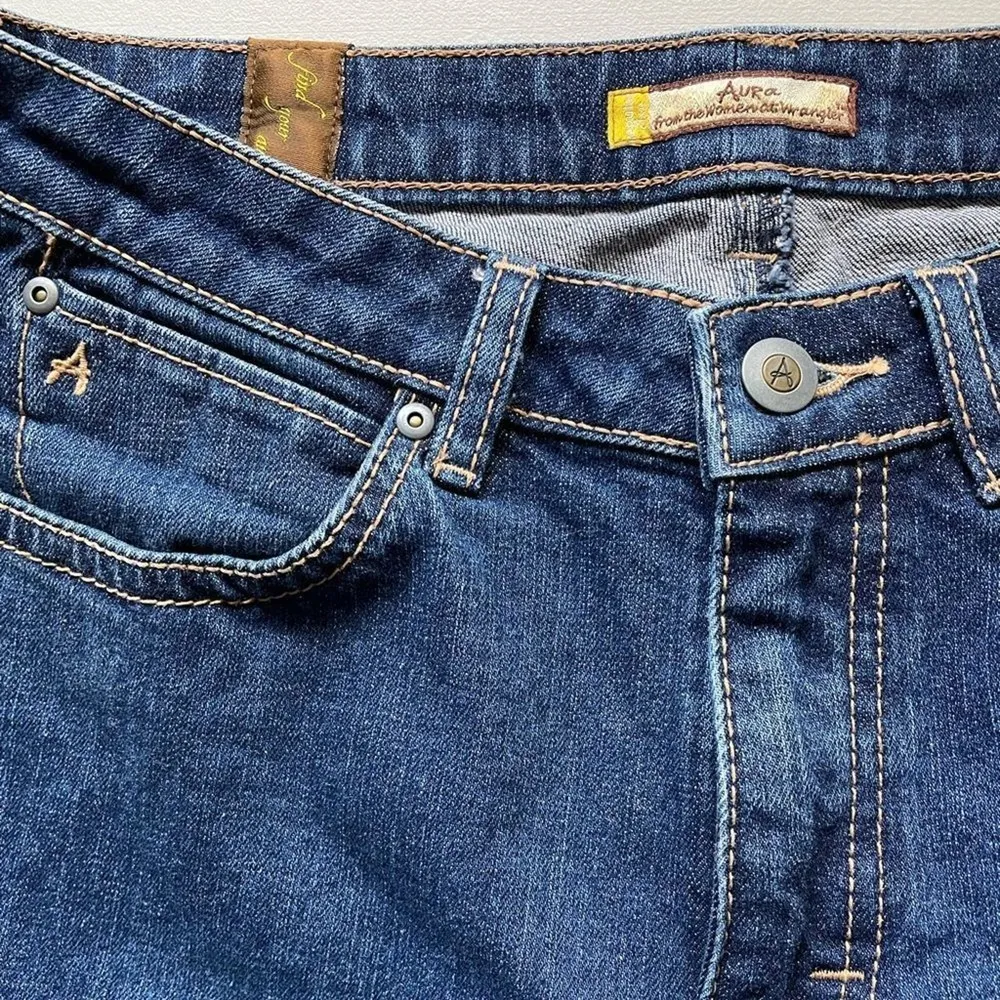 Wrangler Aura Bootcut Plain Pocket Blue Jeans size 8 - Image 4