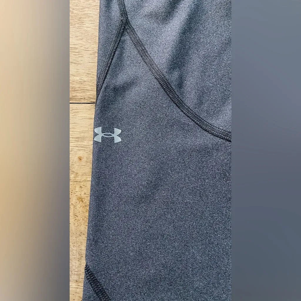 Under Armour Women’s Sz XL Gray HeatGear Hi-Rise Cutout Ankle Leggings - Image 6