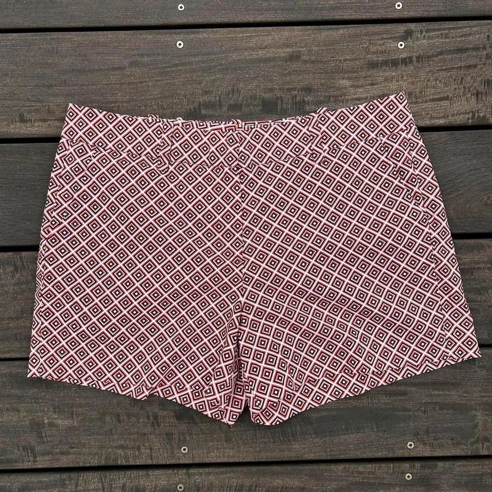 Red/White Sandro Studio Shorts Geometric Jacquard Print Cotton Stretch - Image 1