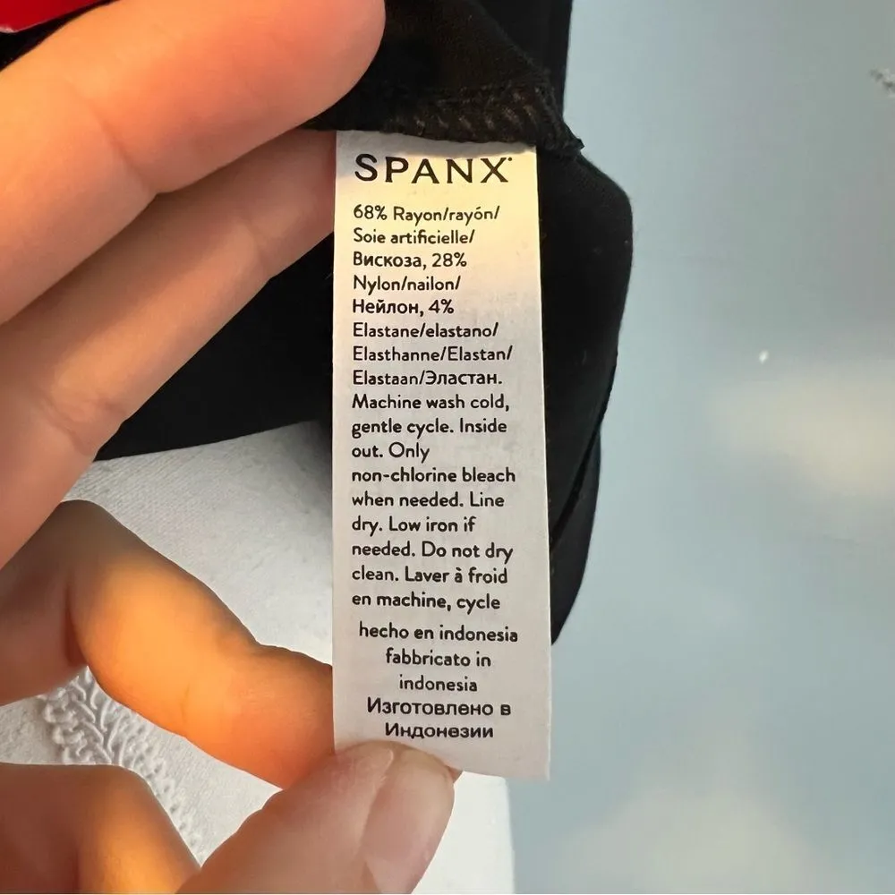 Spanx The Perfect Funnel Top NEW Classic Black Size Large - Image 8