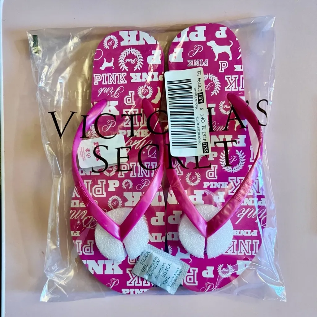 PINK Victoria’s Secret Pink Gossip Dog Print Flip Flops Beach Pool NEW Size 7 - Image 4
