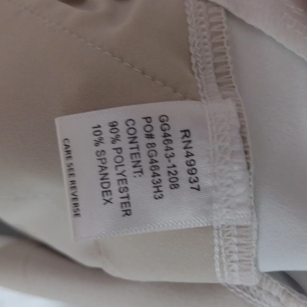 Tail white label golf shorts side insert - Image 5