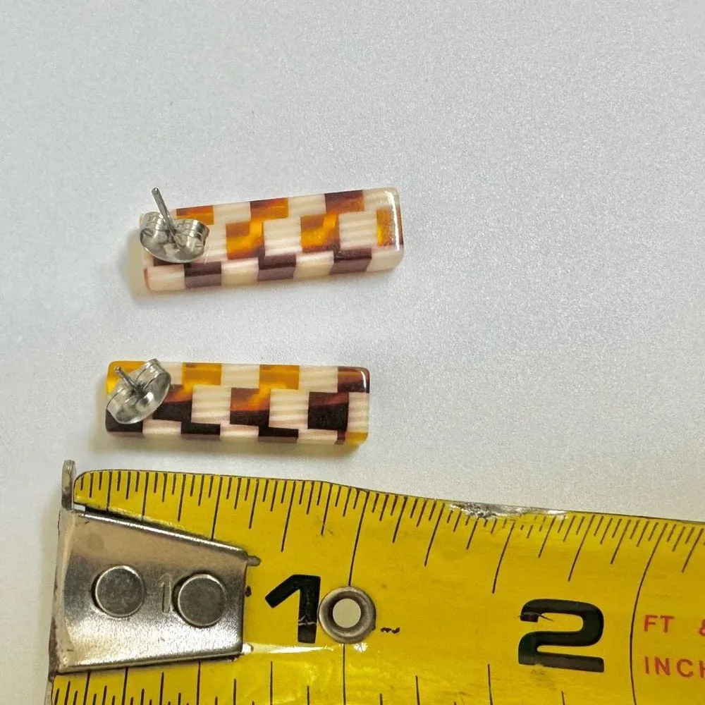 Nat + Noor checkered pattern earrings - Image 8