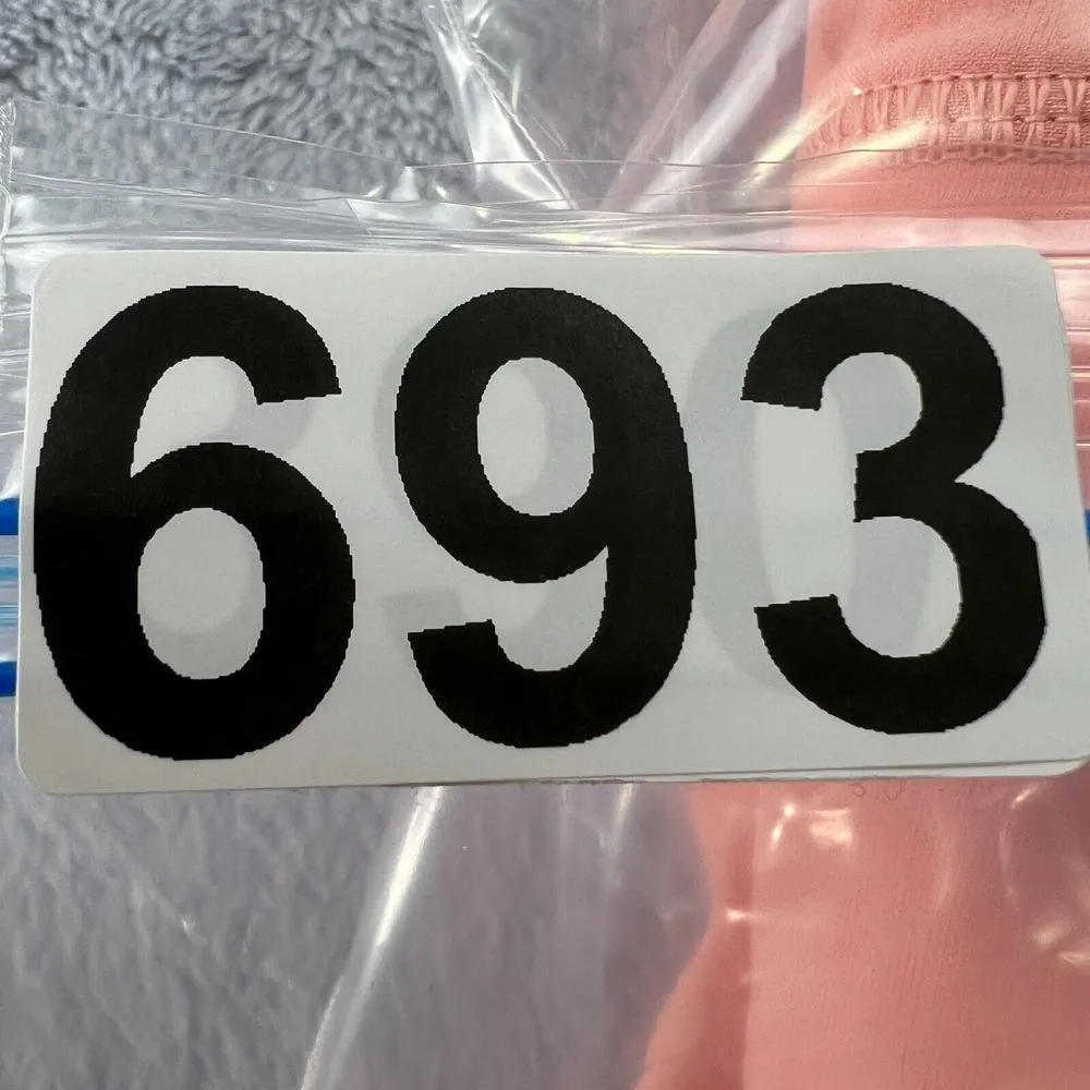 Athleta  Women's High Rise Run with It 2.5" Shorts Peach Size‎ Large Gym Workout - Image 10