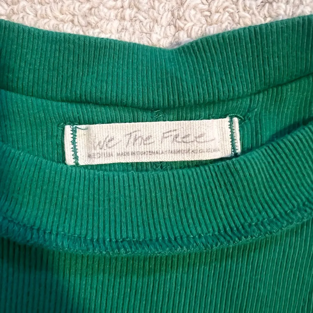 Free People Kate Tee Kelly Green Cotton Rib Muscle Tank Top Size Small NWOT - Image 2