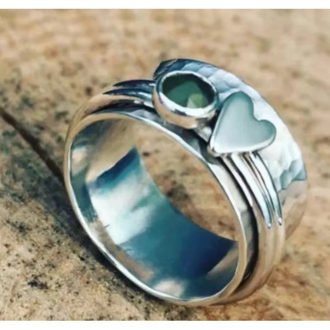 Emerald Heart Spinner Ring‎ | Silver Plated - Image 5