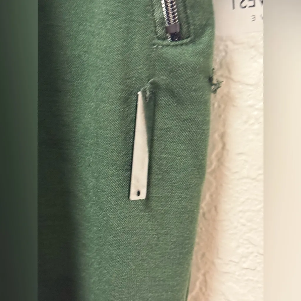 NWT Nine West Active  *small flaw* Olive Green Joggers Size 2X - Image 9