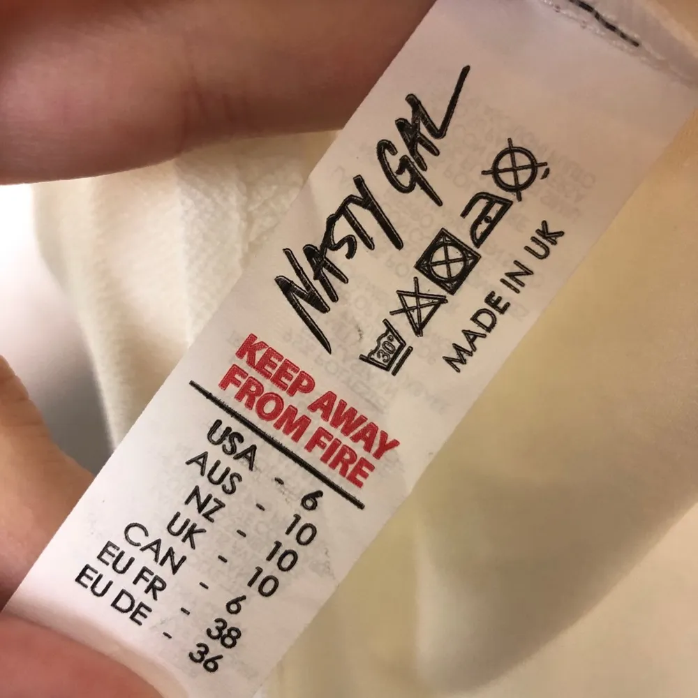 Nasty Gal You Gotta Shoulder On Mini Dress White - Image 8