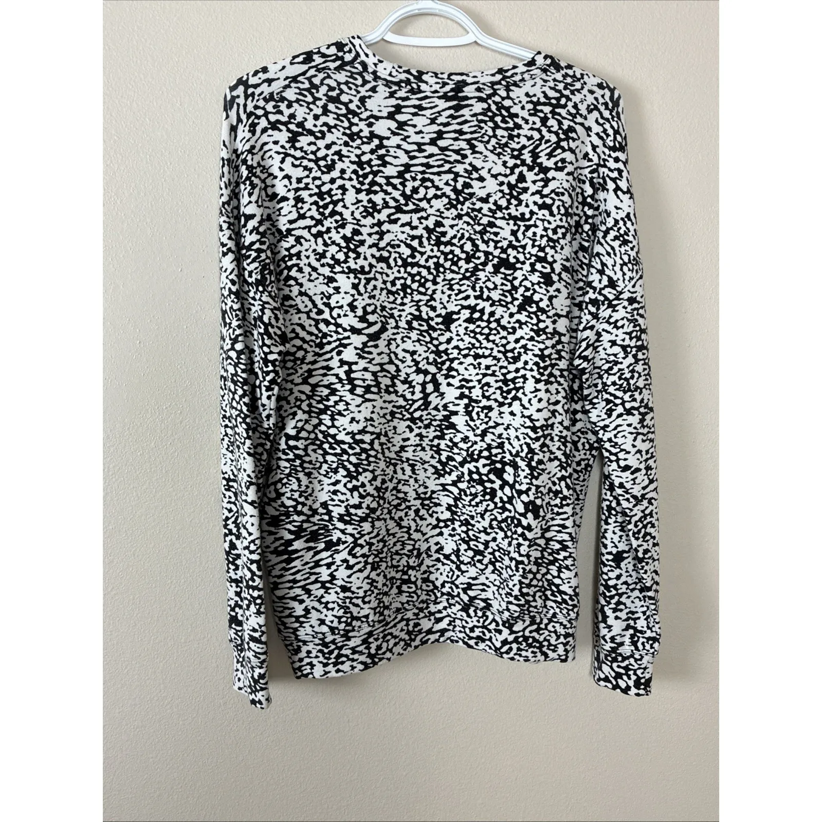 Athleta Long Sleeve‎ Balance Printed Pullover Knit Top Size XS (C12) - Image 2