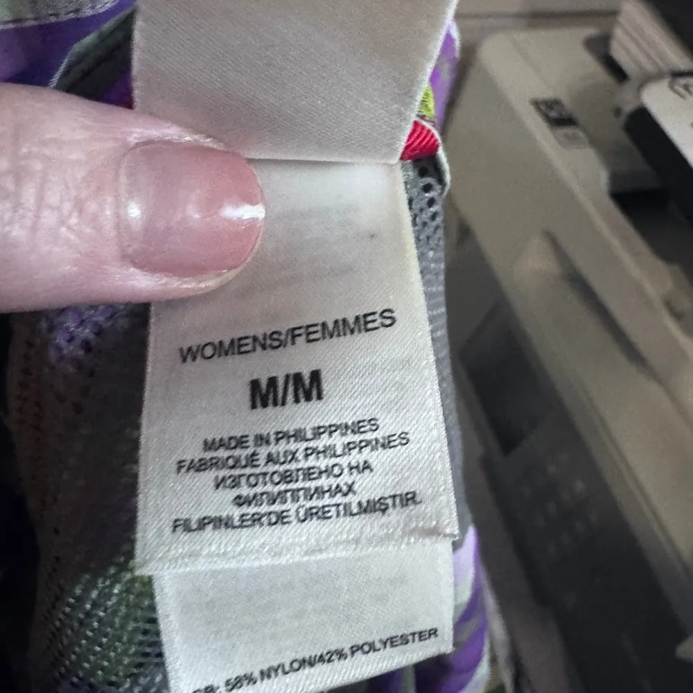 THE NORTH FACE Plaid Button Down Purple & Yellow Size Medium 🏕️⛰️🧗🏾‍♂️🚴🏼‍♂️ - Image 10